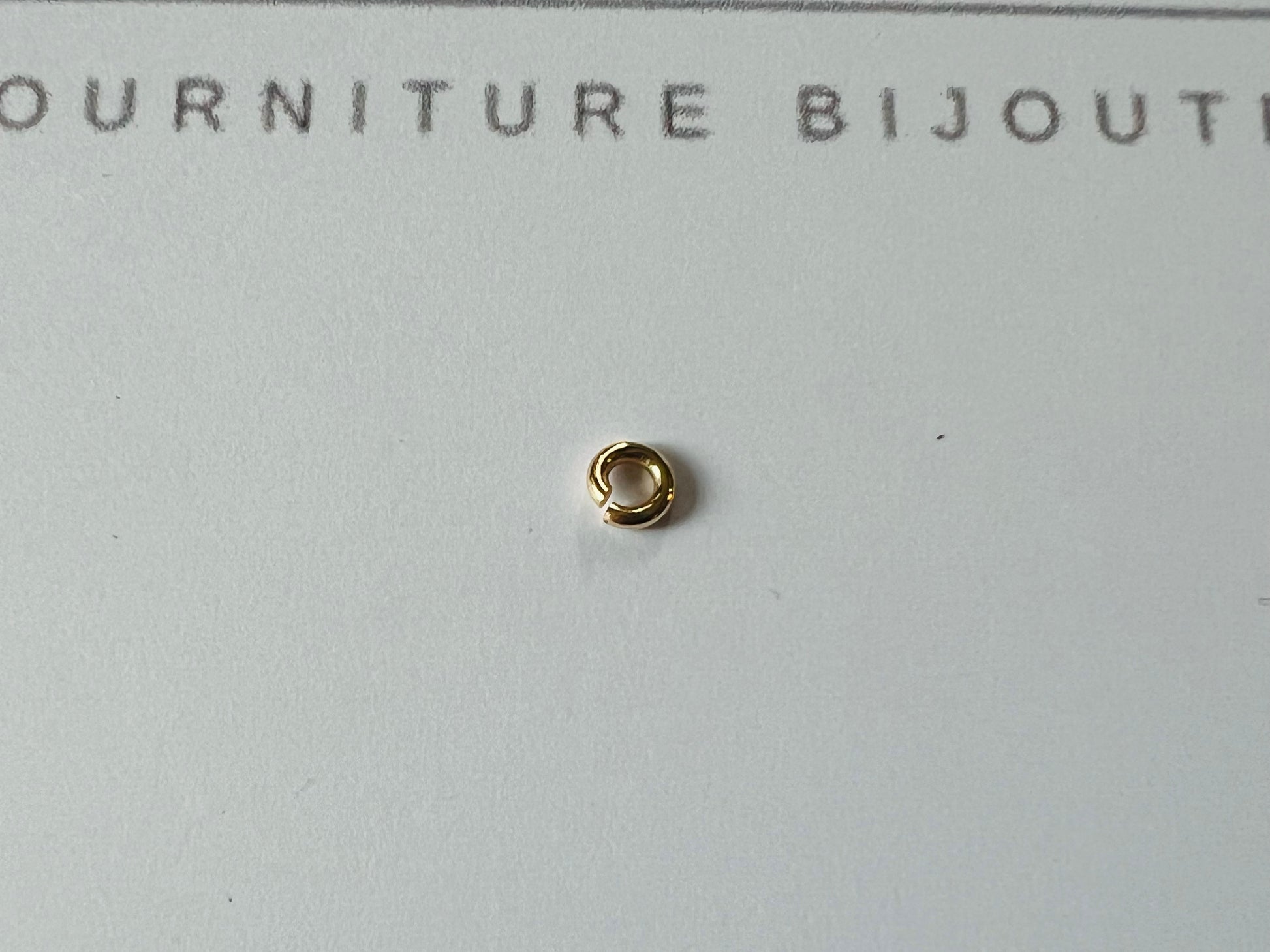 anneau ouvert en or 18 carats