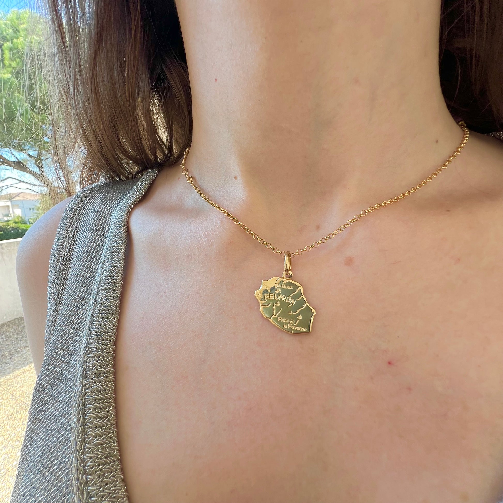 pendentif ile de la reunion or 18 carats 750