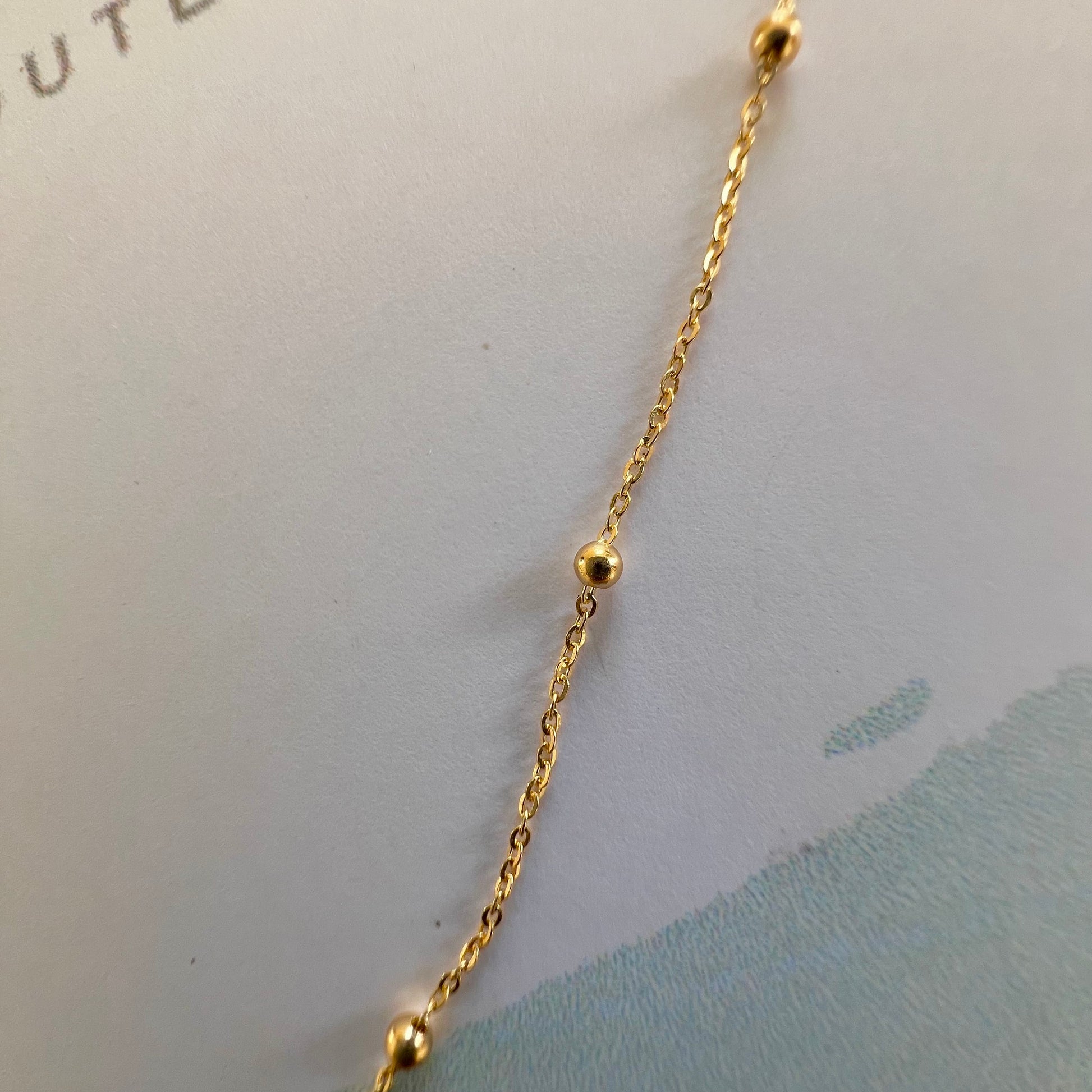 Chaîne boule en or jaune 18 carats