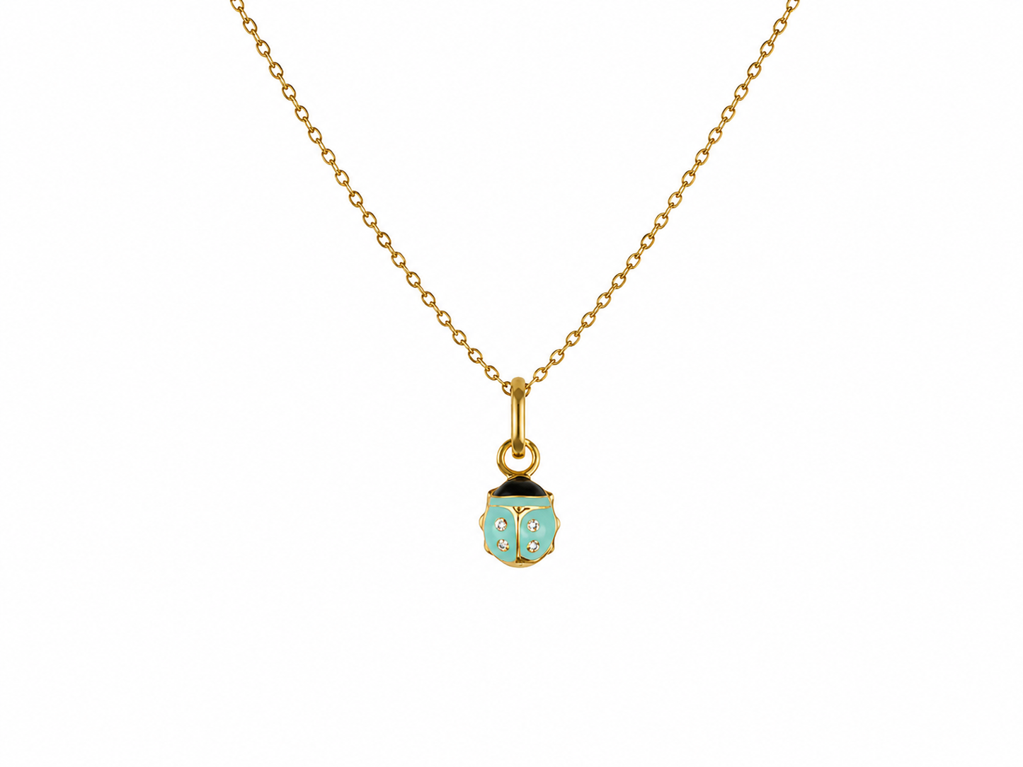 Pendentif coccinelle bleu turquoise en or 18k sur chaîne maille forçat pour petite fille.