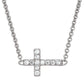 Collier ras-de-cou en or blanc 18 carats avec croix horizontale sertie de diamants naturels, maille forçat ajustable.