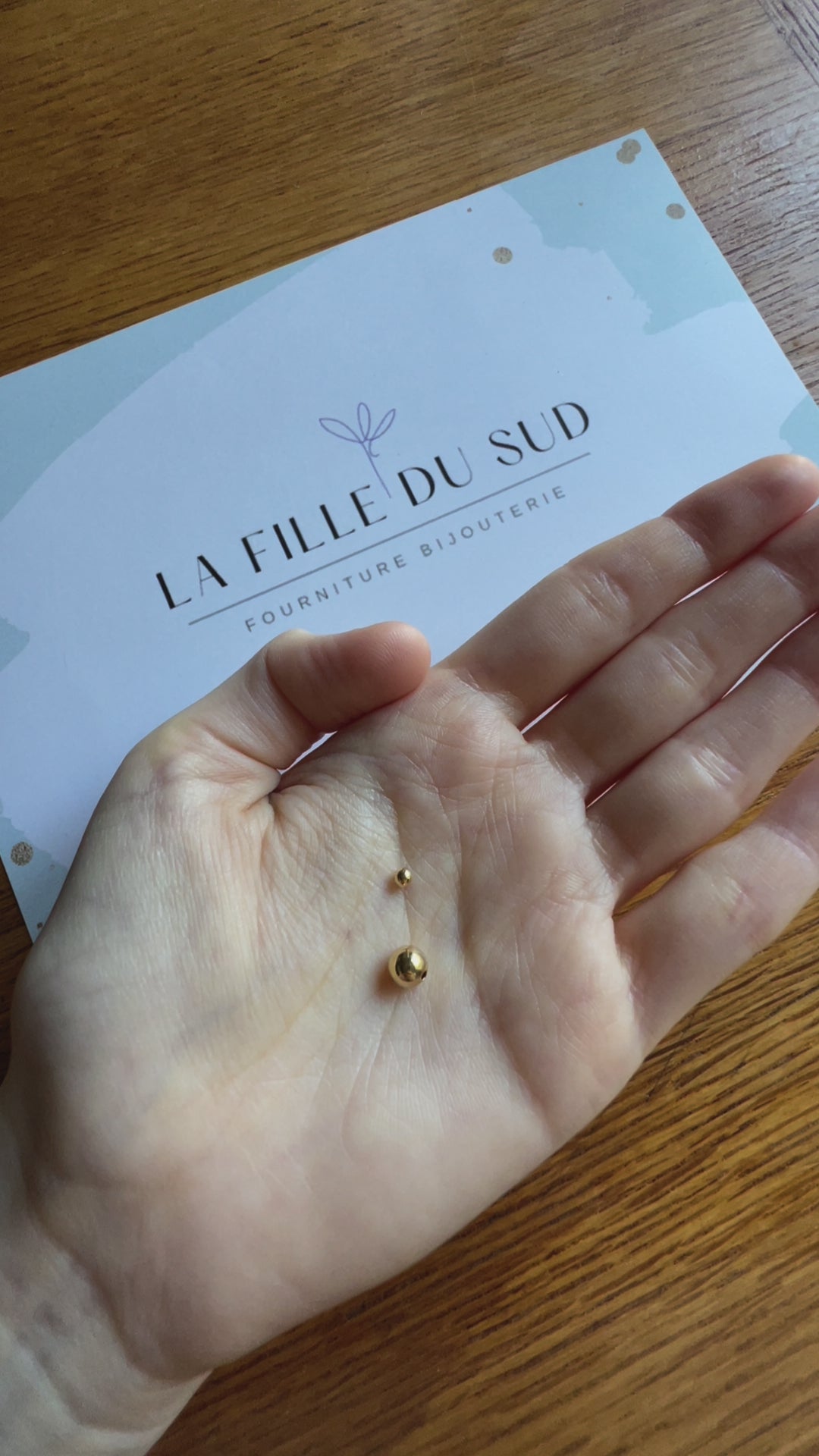perle or 18 carats